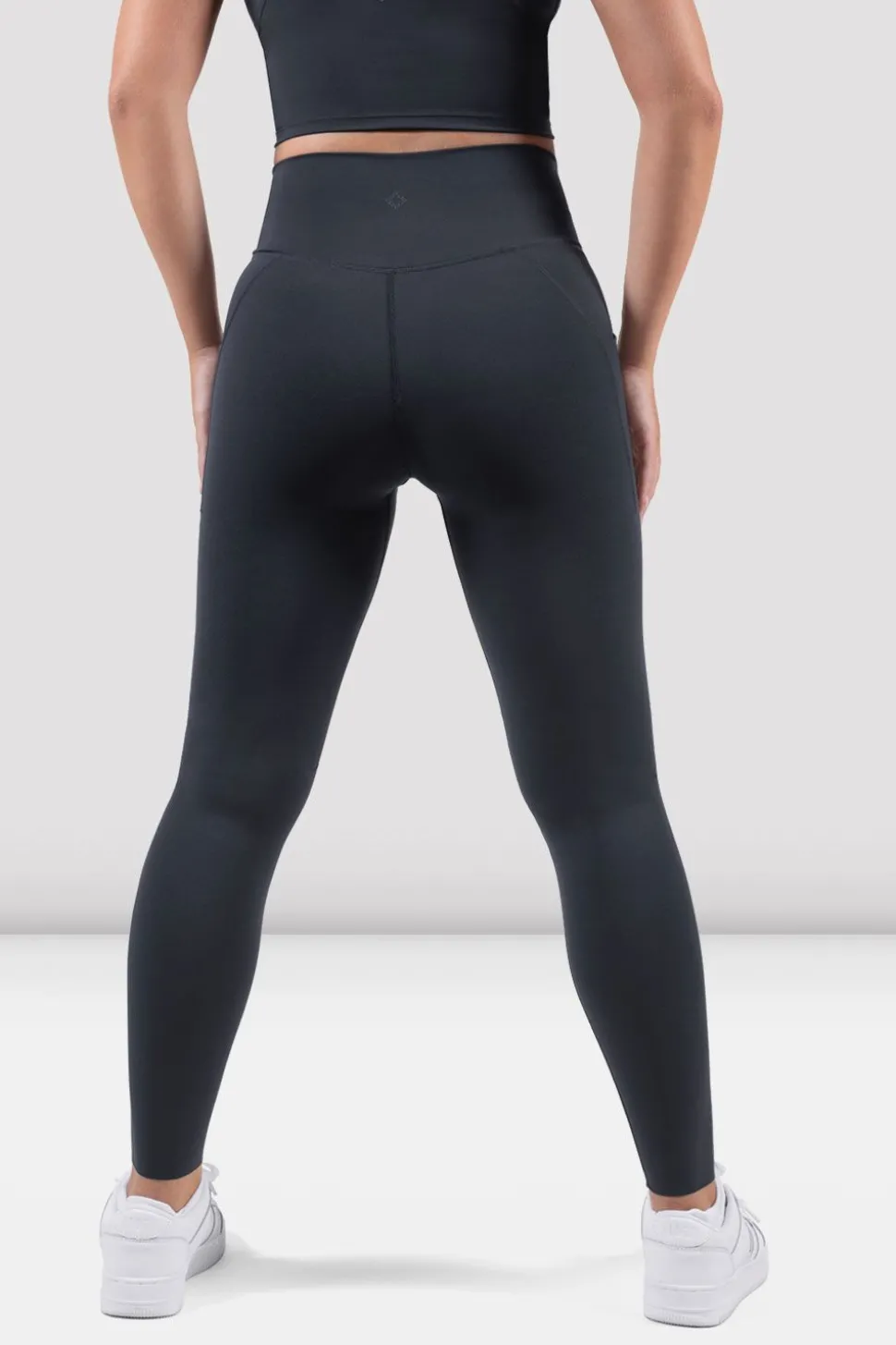 Apex sculpt Pocket Legging-Bloch Clearance