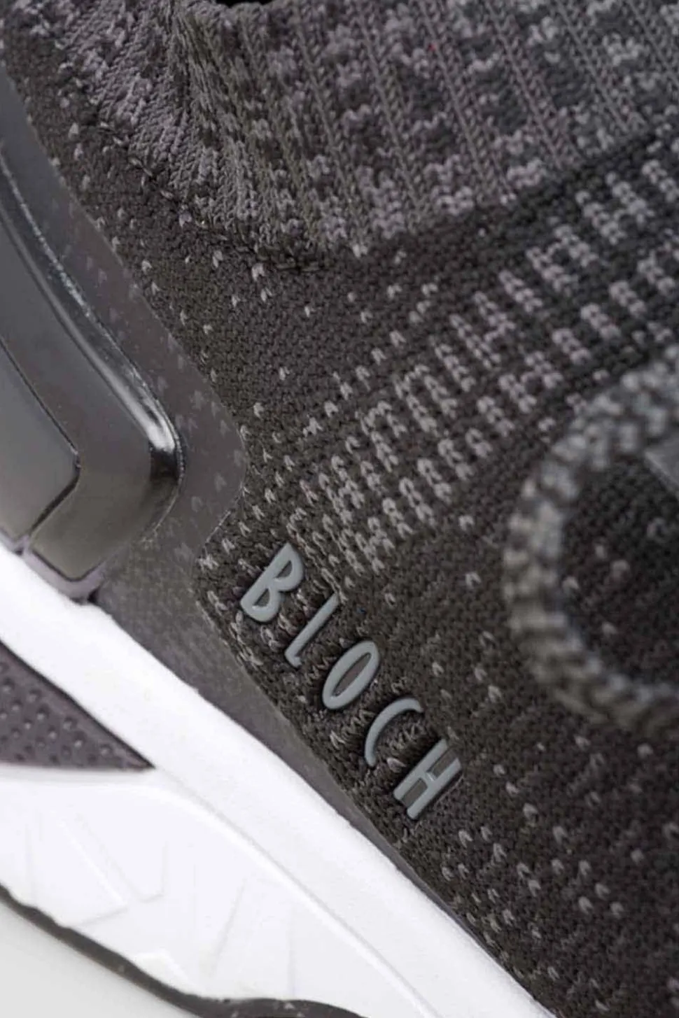 Ladies Alcyone Sneaker-Bloch Hot