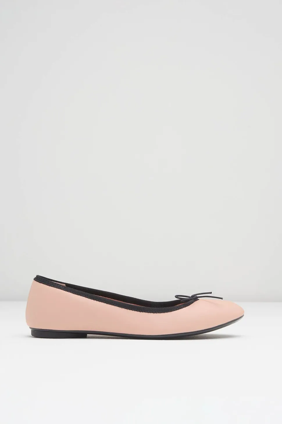 Ladies Arpina Ballet Pumps-Bloch Clearance